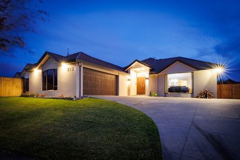 Photo of property in 172 Pacific Drive, Fitzherbert, Palmerston North, 4410