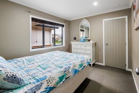 Photo of property in 58 Palliser Drive, Huntington, Hamilton, 3210