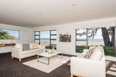 Photo of property in 23 Groves Road, Raumati Beach, Paraparaumu, 5032