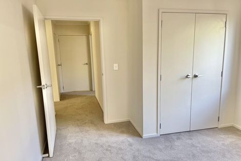 Photo of property in 18 Akeake Lane, Manurewa, Auckland, 2102