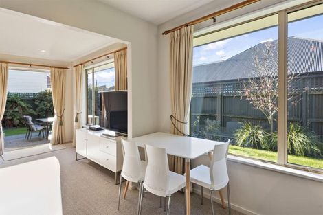 Photo of property in 115a Somerfield Street, Somerfield, Christchurch, 8024