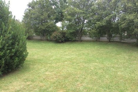 Photo of property in 2 Holloway Place, Forest Lake, Hamilton, 3200