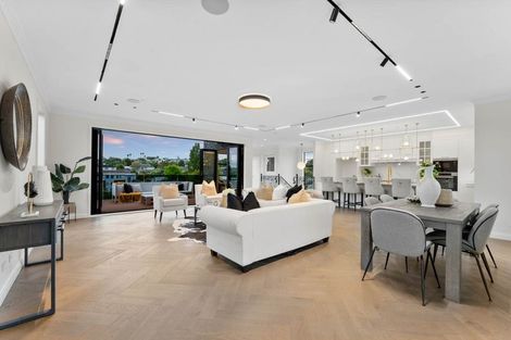 Photo of property in 3/46 Northboro Road, Hauraki, Auckland, 0622