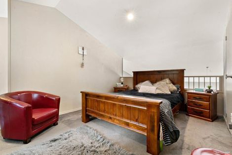 Photo of property in 70 Malaspina Place, Papatoetoe, Auckland, 2025