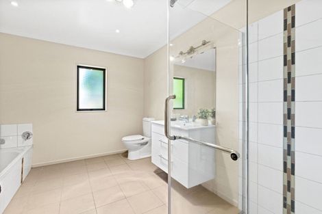 Photo of property in 144a Winchester Street, Levin, 5510