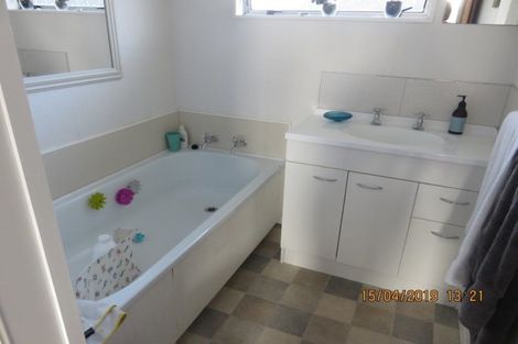 Photo of property in 2/123 Tipahi Street, Nelson South, Nelson, 7010