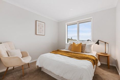 Photo of property in 27 Moira Close, Welcome Bay, Tauranga, 3175