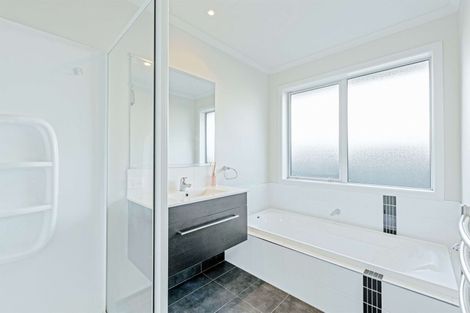 Photo of property in 2 John Annan Street, Halswell, Christchurch, 8025