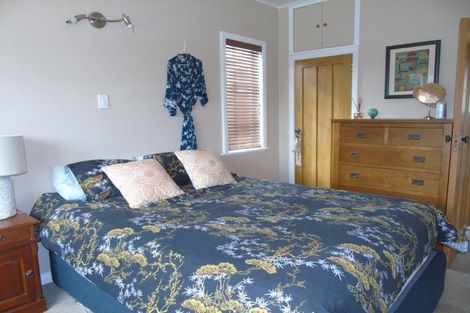 Photo of property in 5 Russell Street, Waterloo, Lower Hutt, 5011