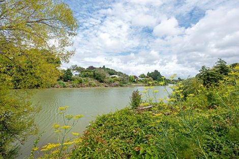 Photo of property in 10 Riverside Road, Whataupoko, Gisborne, 4010