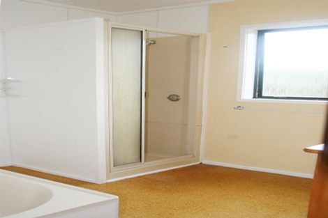 Photo of property in 117 Everitt Crescent, Whangamata, 3620