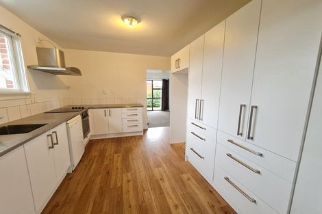 Photo of property in 99 Avonhead Road, Avonhead, Christchurch, 8042