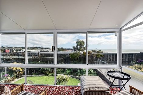 Photo of property in 4/12 Beach Street, Fitzroy, New Plymouth, 4312