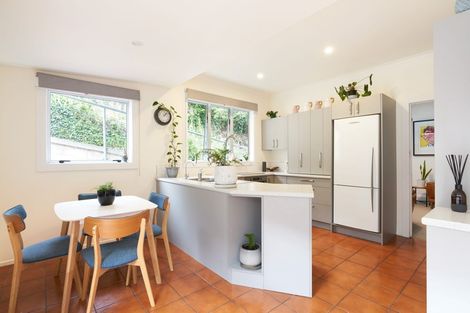 Photo of property in 4a France Road, Bluff Hill, Napier, 4110