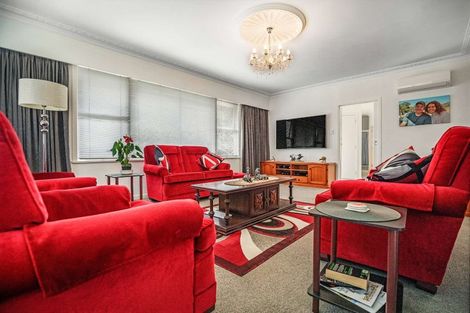 Photo of property in 2 Awatere Avenue, Beerescourt, Hamilton, 3200