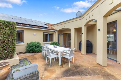 Photo of property in 8 Sissinghurst Court, Bethlehem, Tauranga, 3110