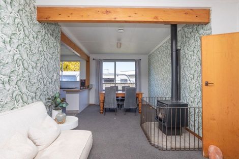 Photo of property in 11 Smith Street, Dannevirke, 4930