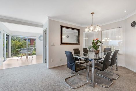 Photo of property in 1326 Whangaparaoa Road, Army Bay, Whangaparaoa, 0930