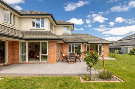 Photo of property in 8 Napoleon Close, Harewood, Christchurch, 8051