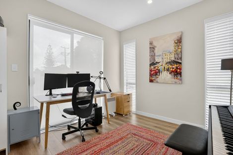 Photo of property in 57b Hogans Road, Glenfield, Auckland, 0629