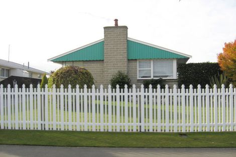 Photo of property in 9 Carbine Place, Sockburn, Christchurch, 8042