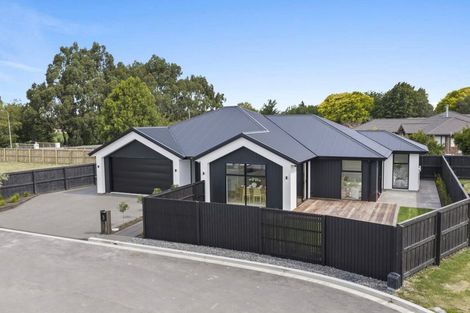 Photo of property in 3 Harrier Lane, Marshland, 8051