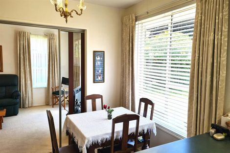 Photo of property in 2/8 Camrose Place, Ilam, Christchurch, 8041