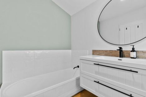 Photo of property in 53b Howe Street, Howick, Auckland, 2014