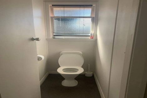 Photo of property in 33 Guildford Street, Burnside, Christchurch, 8053