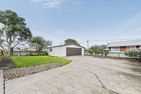 Photo of property in 40 Wrantage Street, Westown, New Plymouth, 4310