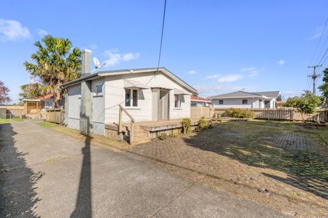 Photo of property in 3 Raumati Crescent, Onerahi, Whangarei, 0110
