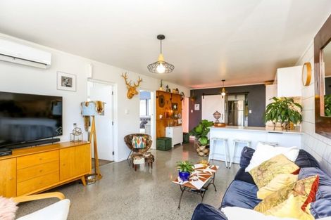 Photo of property in 11/75 Carrington Street, Lower Vogeltown, New Plymouth, 4310