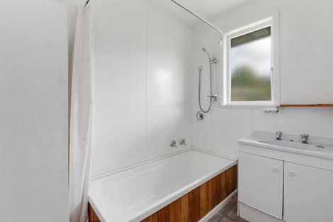 Photo of property in 3 Liane Place, Mangakakahi, Rotorua, 3015