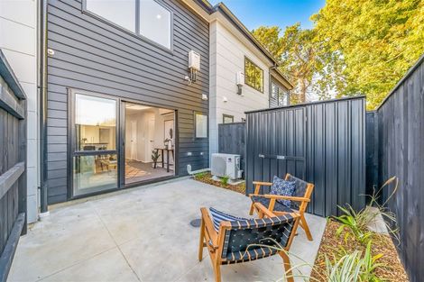 Photo of property in 24c Palmer Crescent, Silverstream, Upper Hutt, 5019