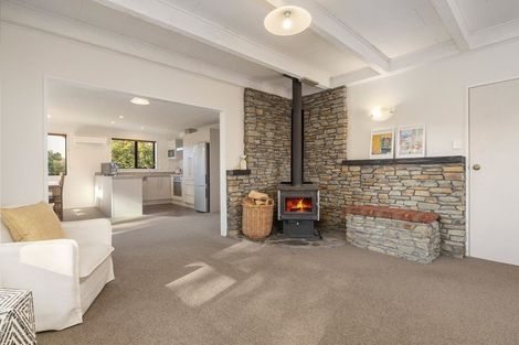 Photo of property in 144 Beacon Point Road, Wanaka, 9305