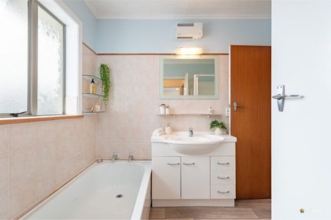 Photo of property in 1a Joseph Grove, Elderslea, Upper Hutt, 5018