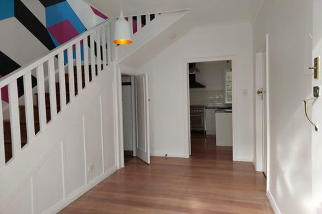 Photo of property in 100 Barnard Street, Wadestown, Wellington, 6012