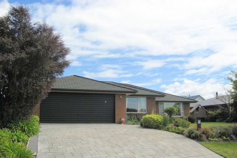 Photo of property in 27 Woodglen Drive, Woodend, 7610
