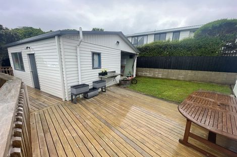 Photo of property in 303 Mitchell Street, Brooklyn, Wellington, 6021