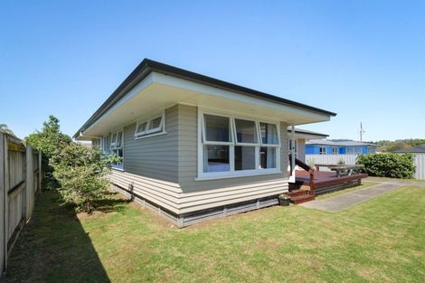 Photo of property in 15a Sandleigh Drive, Athenree, Katikati, 3177