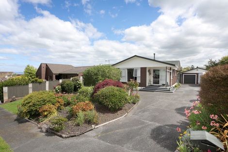 Photo of property in 28 Park View Avenue, Feilding, 4702