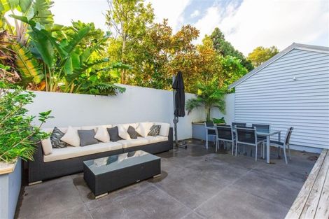 Photo of property in 22 La Veta Avenue, Mount Albert, Auckland, 1025