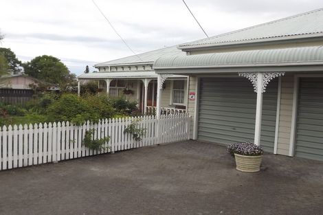 Photo of property in 1 Wright Street, Geraldine, 7930