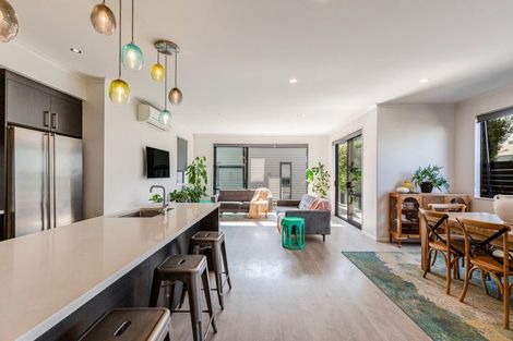 Photo of property in 14 Kotuku Lane, Hobsonville, Auckland, 0616