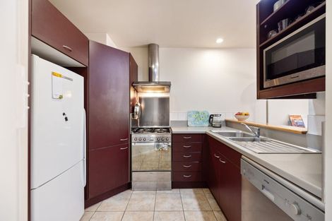 Photo of property in 13c Devon Street, Sydenham, Christchurch, 8023