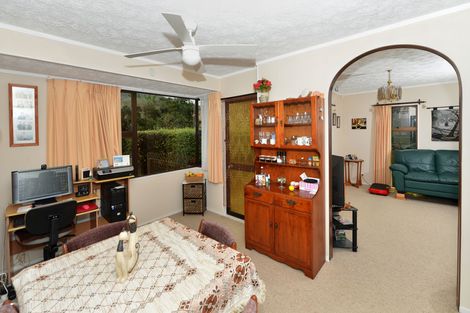 Photo of property in 6b Carr Street, Te Kamo, Whangarei, 0112