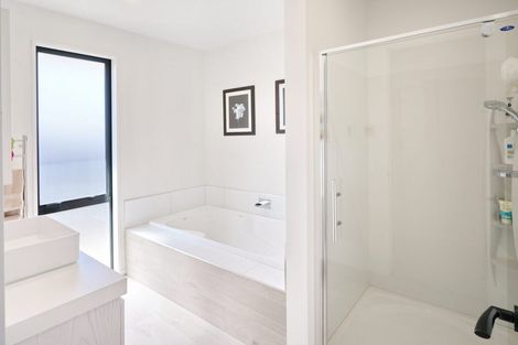 Photo of property in 3 Waimarie Street, Pegasus, 7612