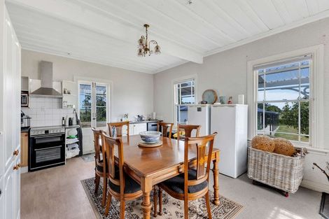 Photo of property in 208 Ngatimaru Road, Tikorangi, Waitara, 4383