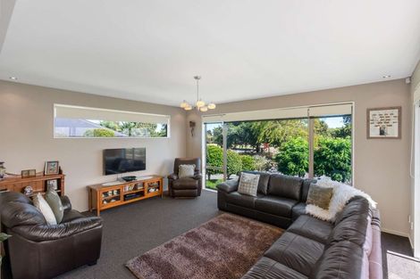 Photo of property in 20 Titirangi Crescent, Parklands, Christchurch, 8083