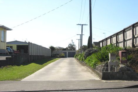 Photo of property in 15a Upjohn Street, Brooklands, New Plymouth, 4310